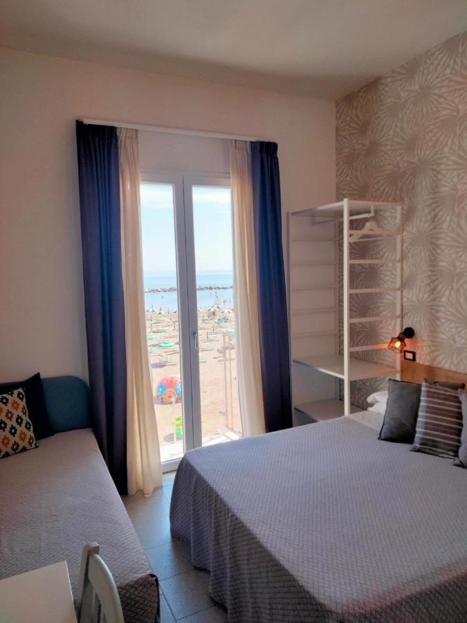 Albergo Aquila Rimini Kültér fotó